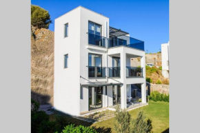 NEWLY FURNISHED PRIVATE VILLA in BODRUM GUNDOGAN, Bodrum